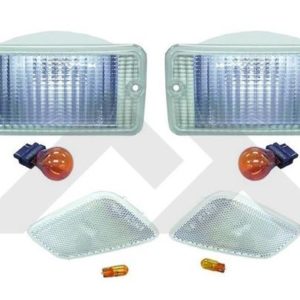 Crown Automotive Parking/ Turn Signal Light Assembly RT28015